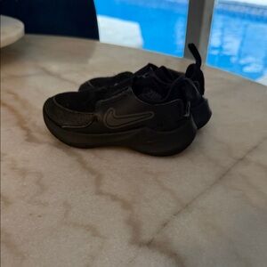 Nike Kids Black Sneakers